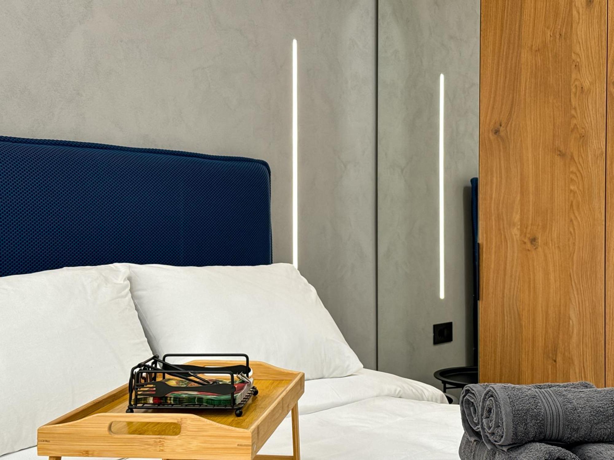 Bluekaravan Suite Thessaloníki Exteriör bild